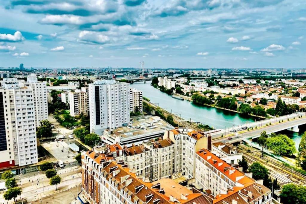 Ciel De Paris : Vue Tour Eiffel Apartment Choisy-le-Roi Luaran gambar